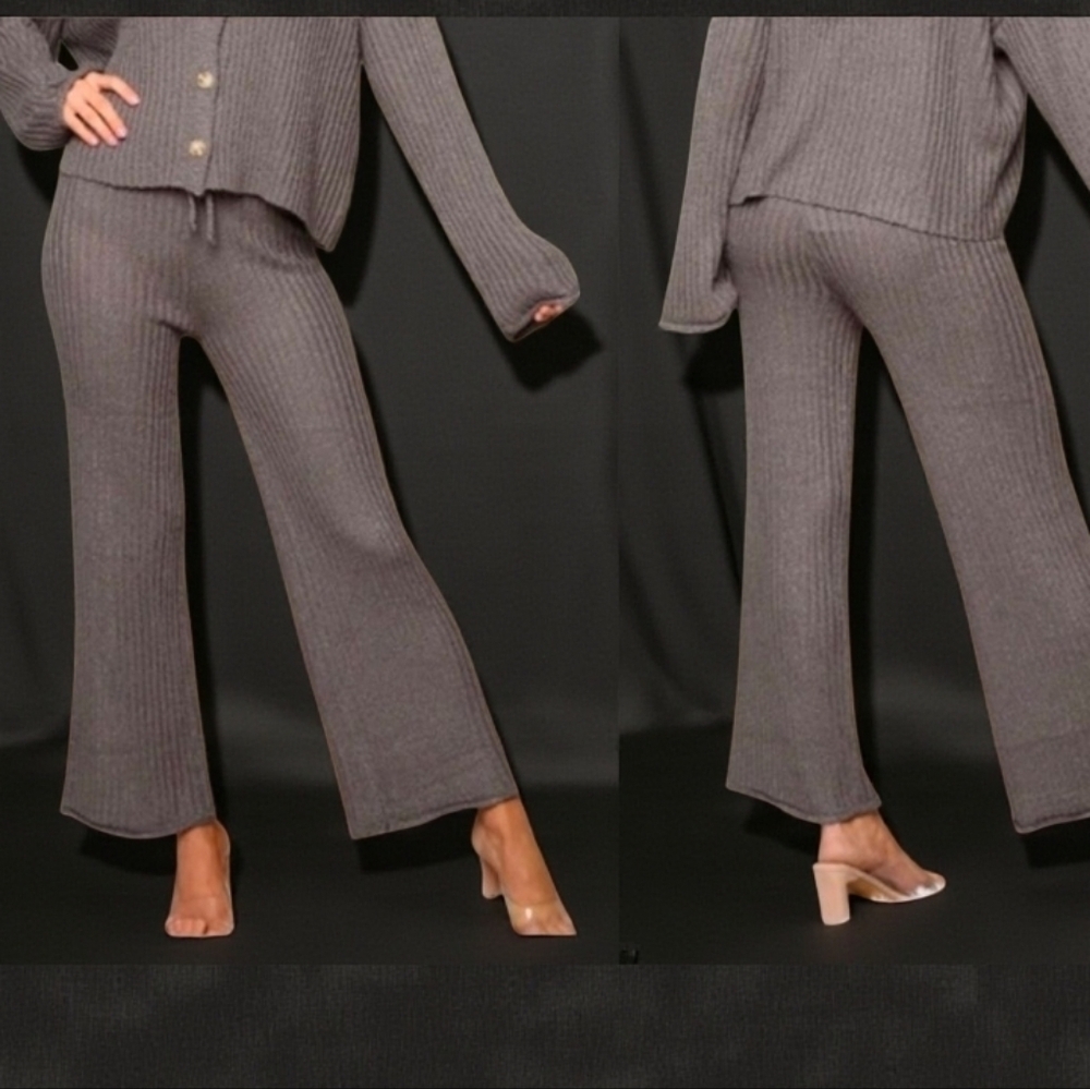 NWT Very J Cozy Knit Wide Leg Pants -Grey